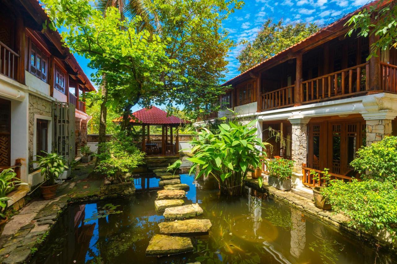Old Town Resort Phu Quoc Exterior photo